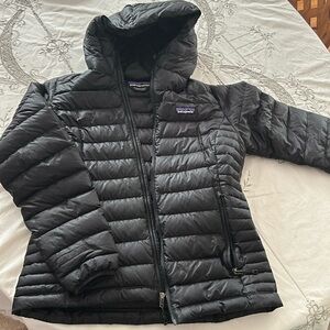 Patagonia puffer jacket